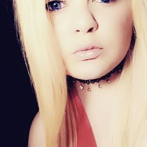 Meet your Posher, Ashleigh